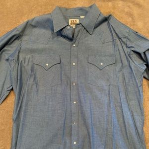Ely cattleman long sleeve pearl snap.